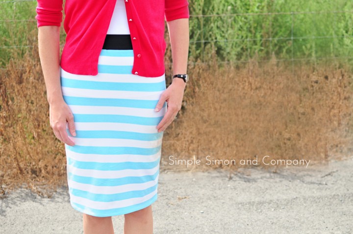 knit pencil skirt-end shot