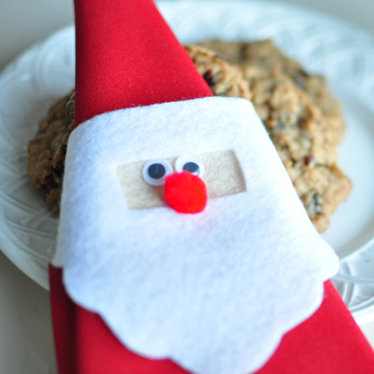 Vintage Santa Napkin Holder Tutorial Simple Simon and Company